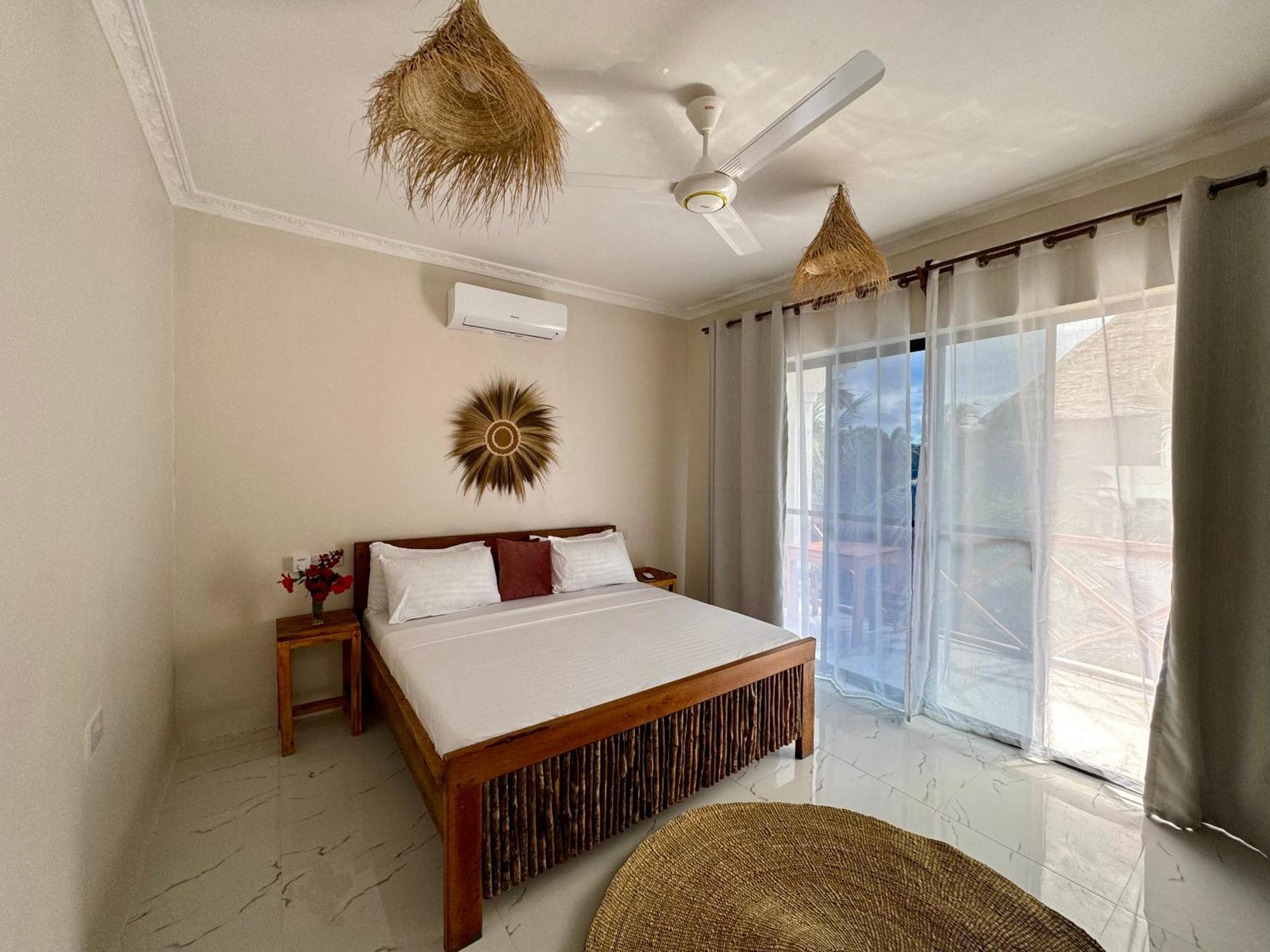 Rafiki Hotel Nungwi Beach Exterior photo